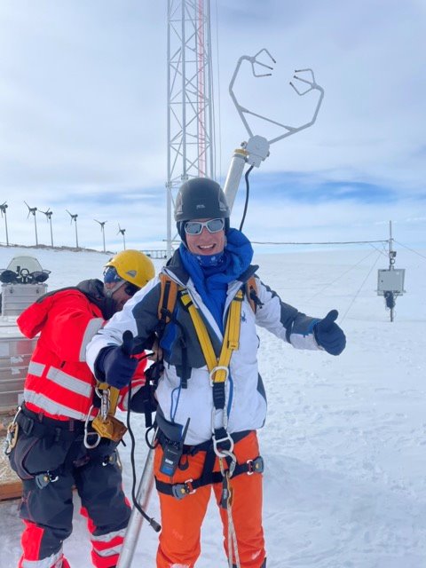 EPFL - CRYOS instruments to be installed on 30m tower