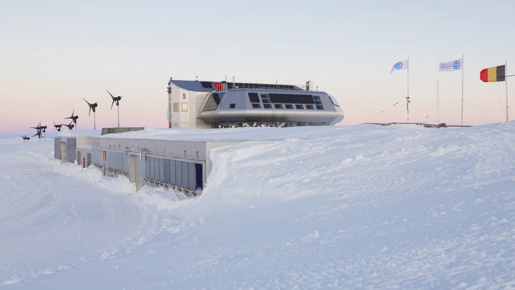Week One at Princess Elisabeth Antarctica - Up and Running Again!
