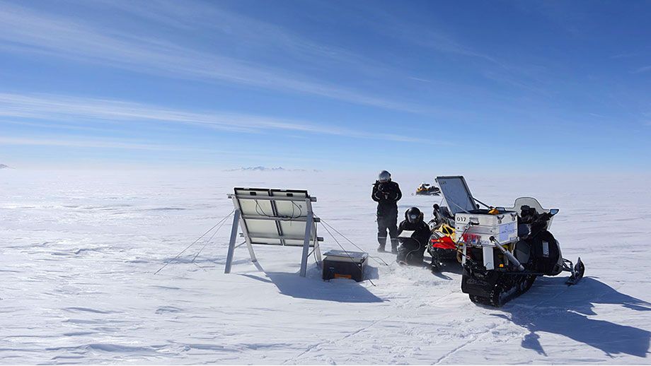 A funny thing happened on the way back from the Antarctic High Plateau