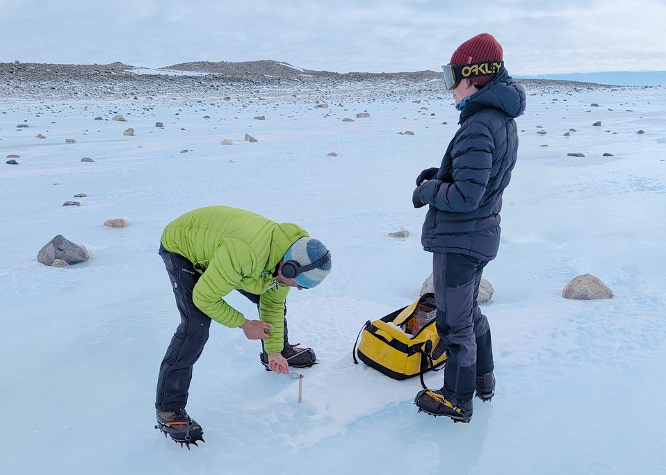 FROID scientists at the Nansen Blue Ice Feild